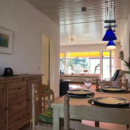Seestern - Seenah, Lichtdurchflutet Mit 2 Balkonen Und Stellplatz *
